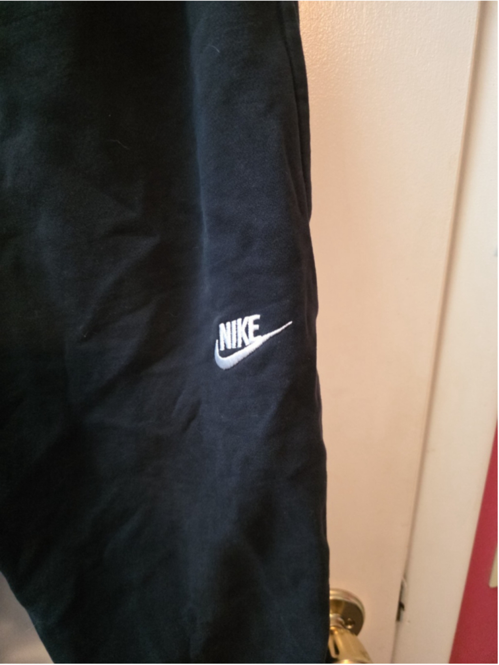 Nike Club Fleece Jogger Sweatpants Womens Small Black Elastic Waist Swoosh Logo - Picture 2 of 10